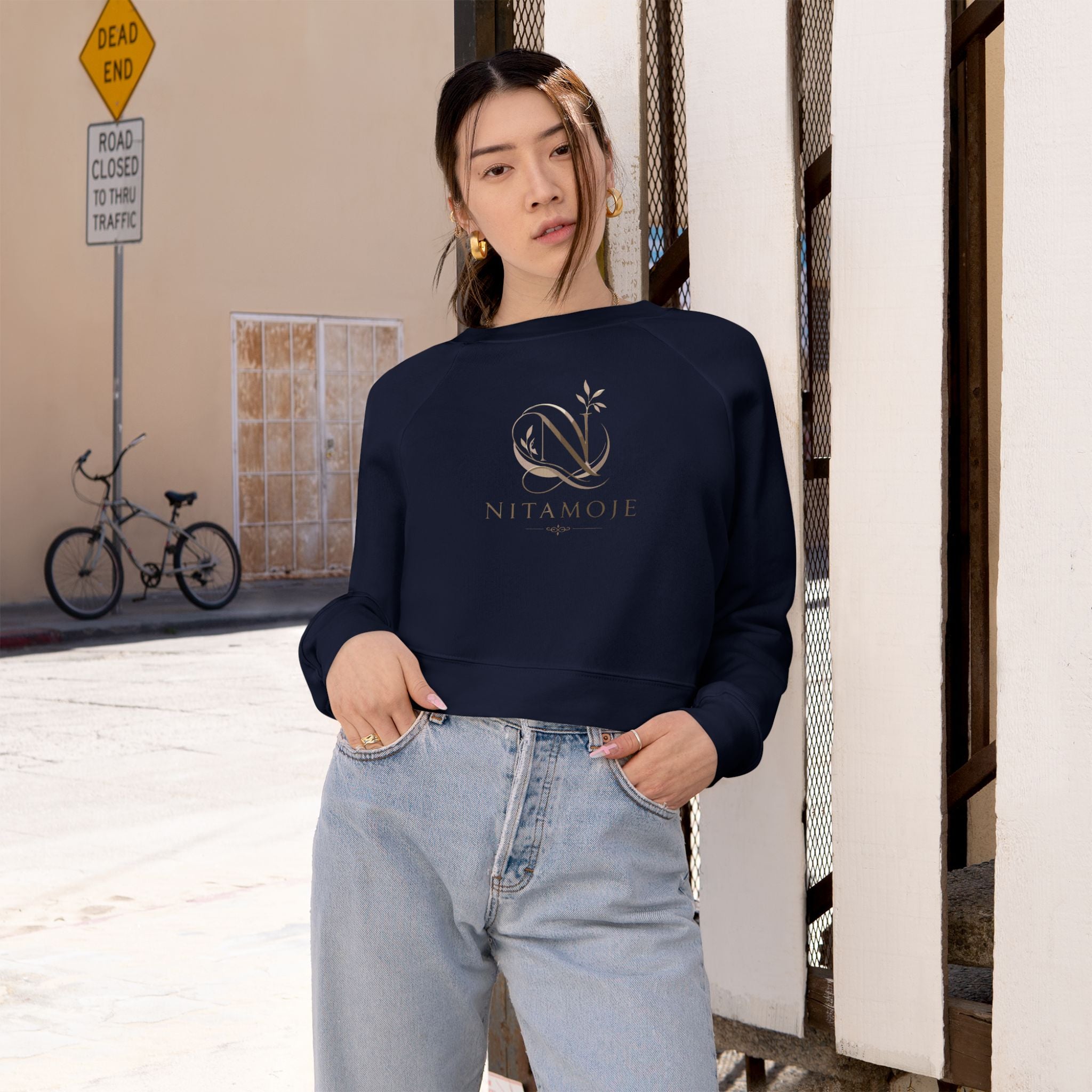 Cropped Fleece Pullover — Minimal Neutral Logo Sweatshirt for Women
