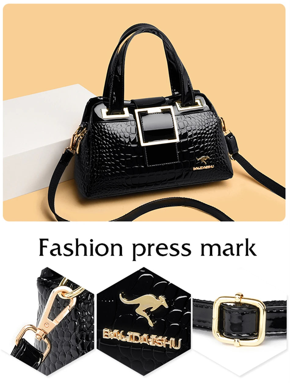 2-Layer Large Capacity Crocodile Pattern Boston Bag