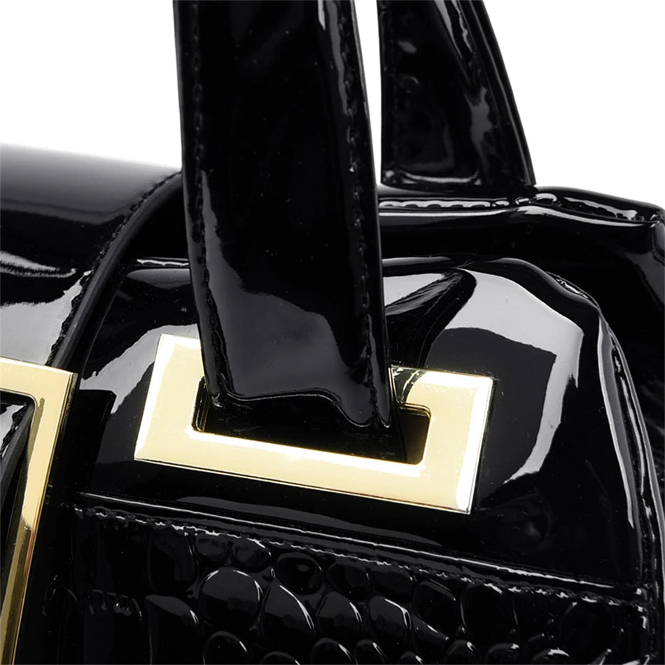 2-Layer Large Capacity Crocodile Pattern Boston Bag