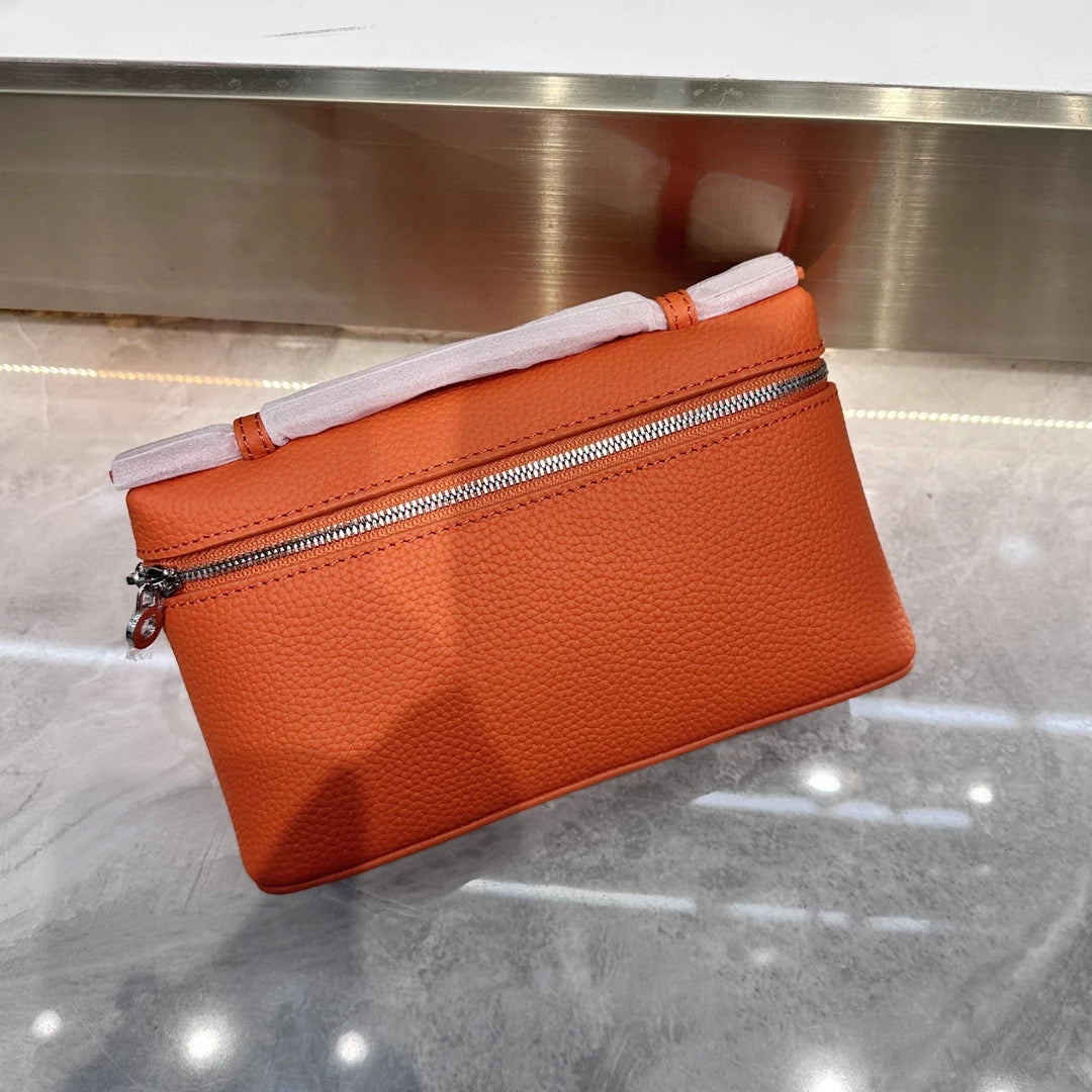 ew genuine leather  mobile phone handbag for women. Exclusive to women, with a luxurious design and compact and exquisite ap