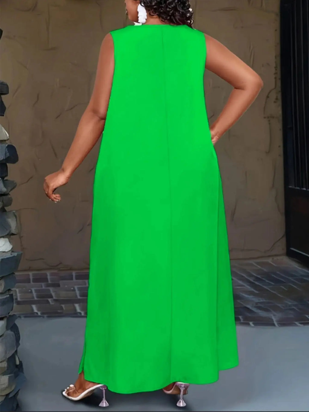 New Solid-Color Dresses For Women