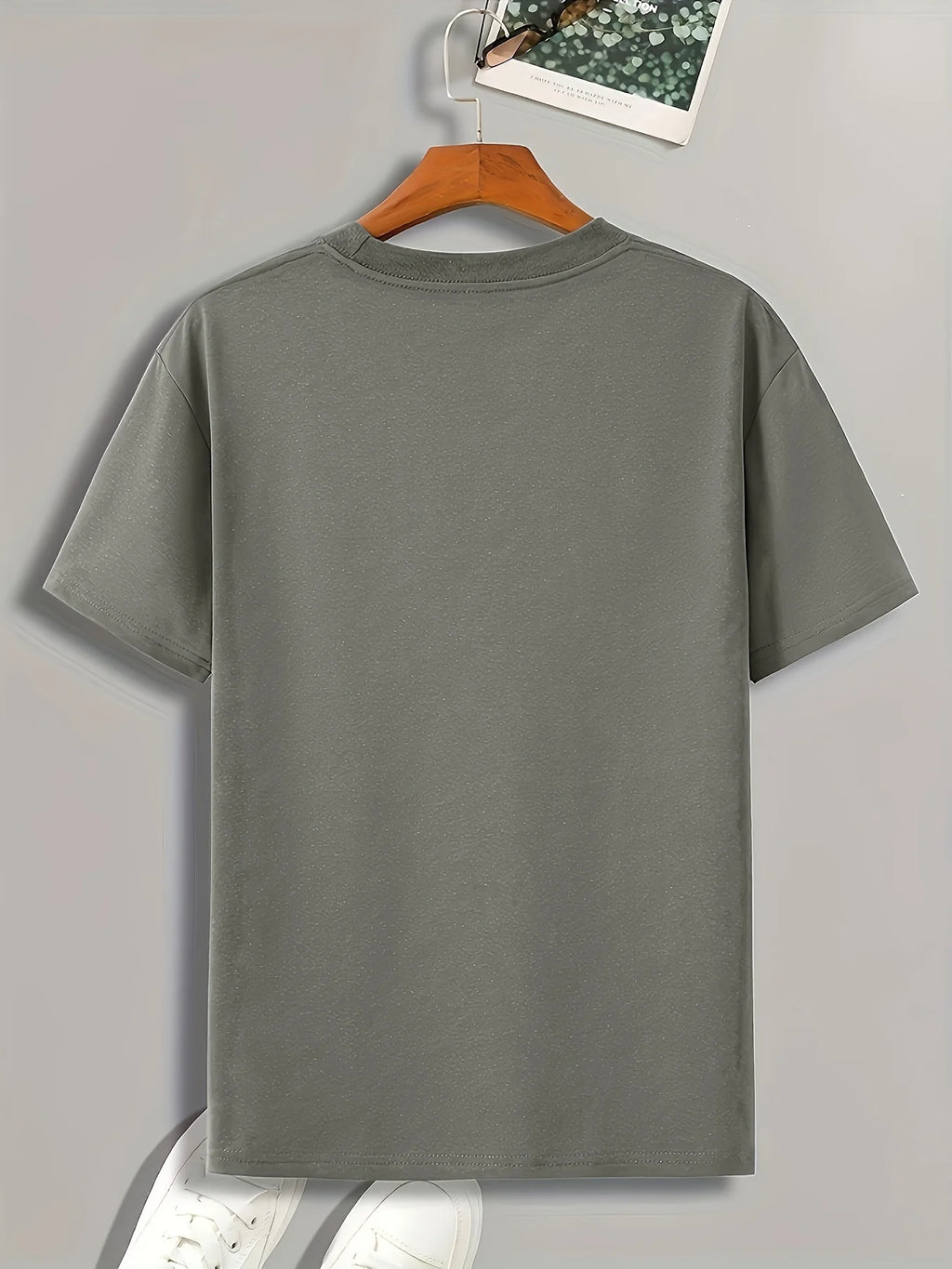 Men's Cotton Graphic Print Crew Neck T-Shirt