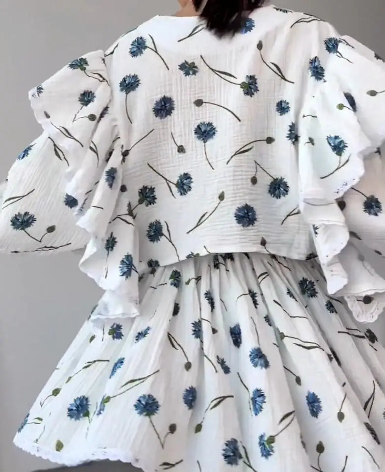 Ruffle Edge Long Sleeved Printed Shirt + Elastic Waist Short Skirt Set