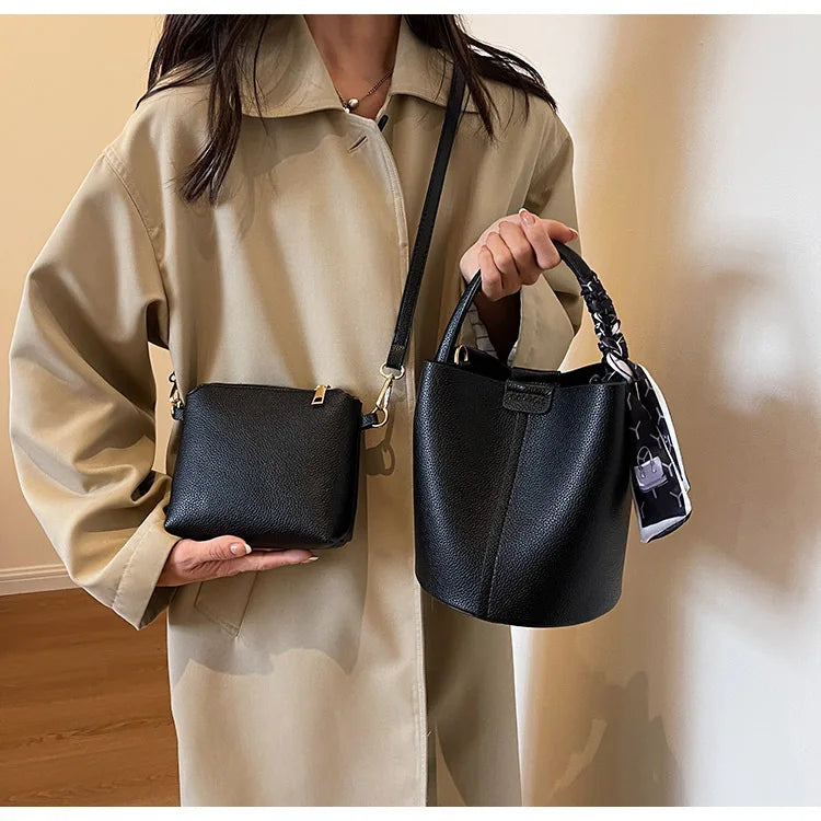 Crocodile Pattern Leather Handbag