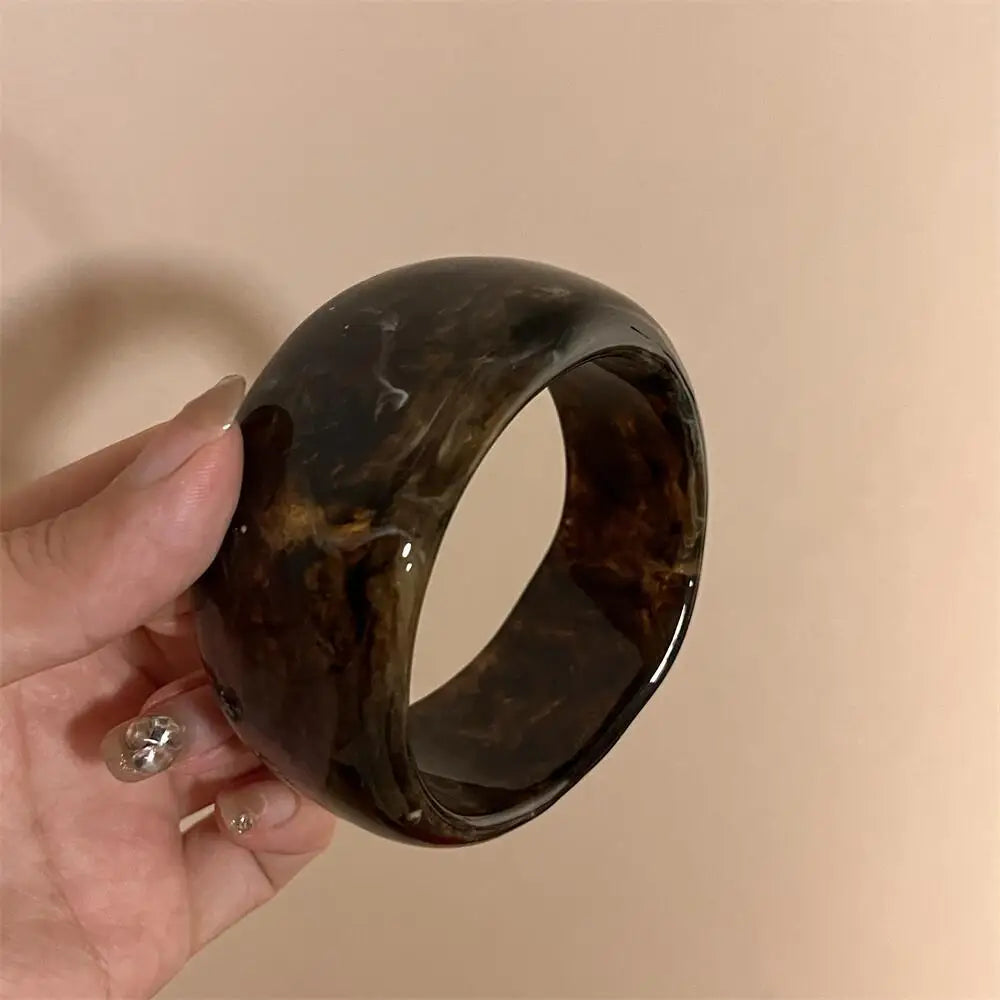 Vintage Chunky Geometric Resin Bangle