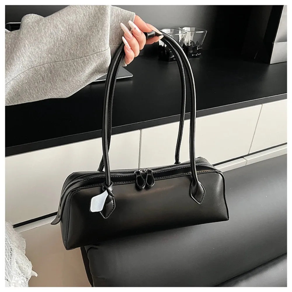 Long-Handle Baguette Retro Shoulder Tote