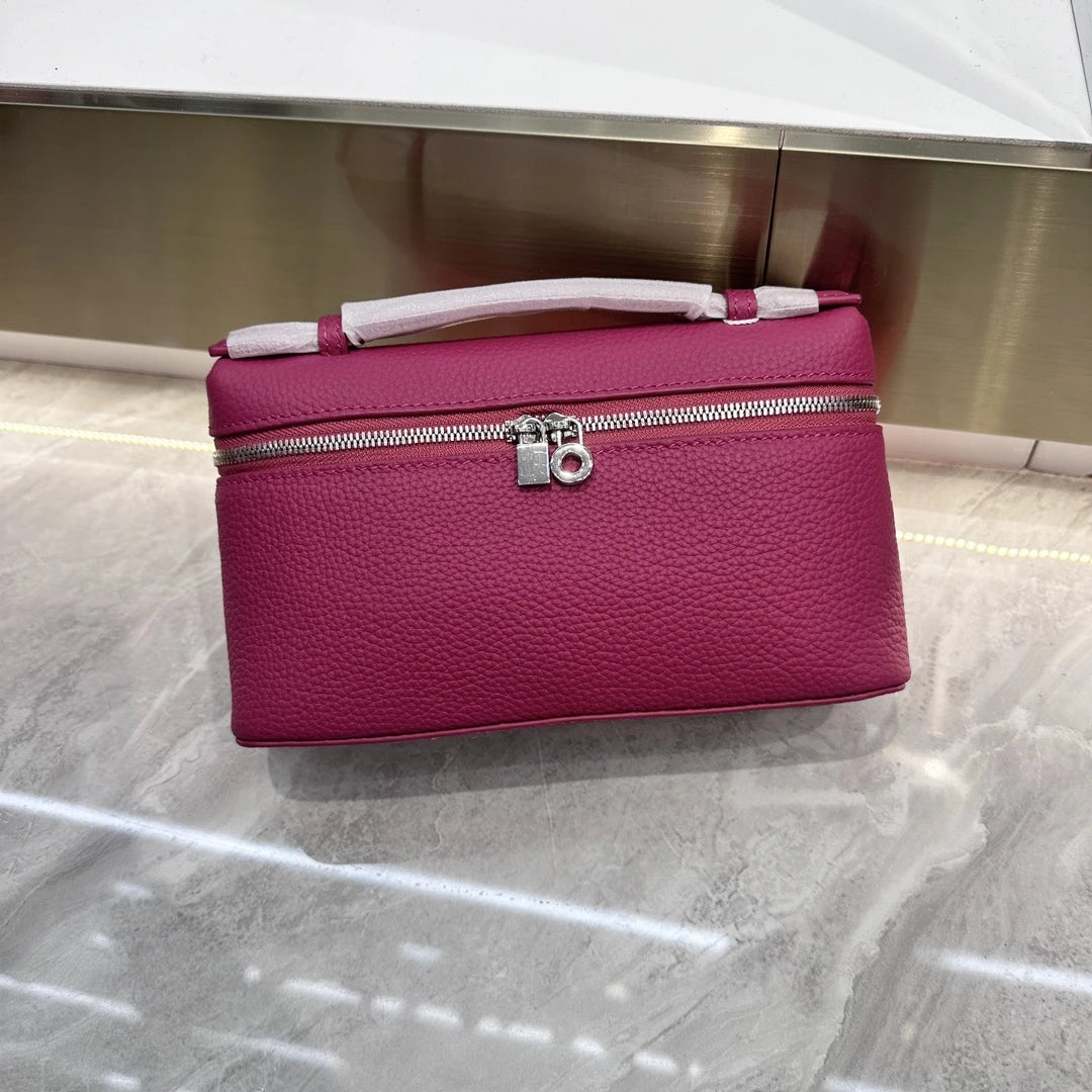 ew genuine leather  mobile phone handbag for women. Exclusive to women, with a luxurious design and compact and exquisite ap