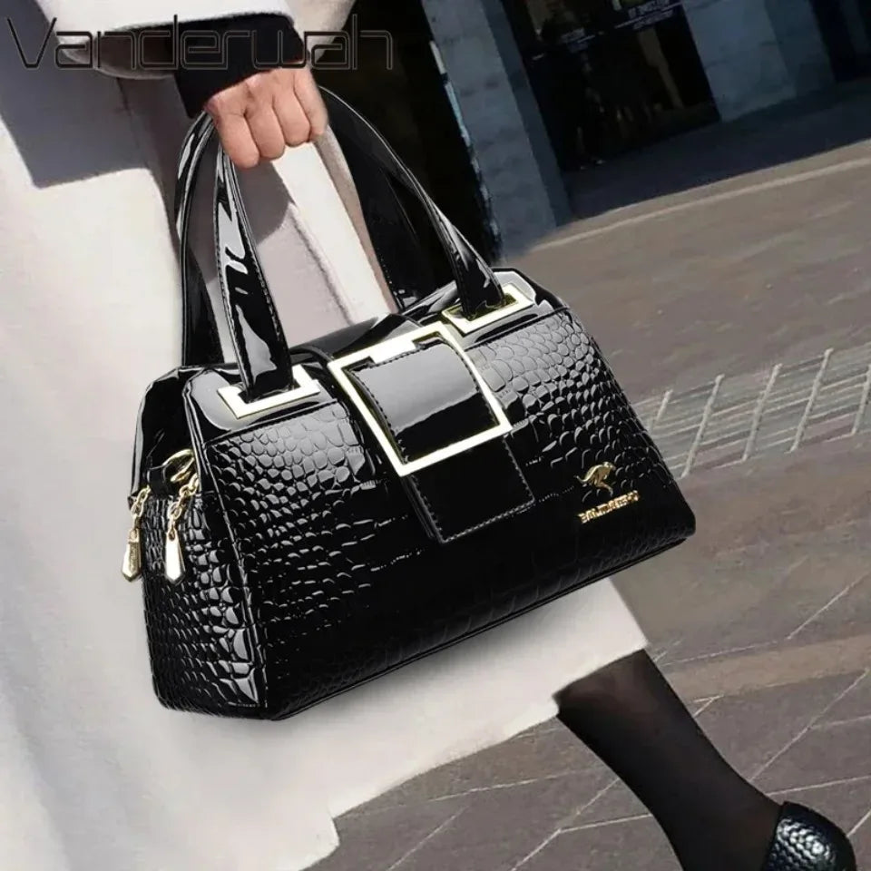 2-Layer Large Capacity Crocodile Pattern Boston Bag