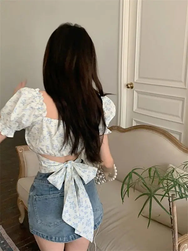 Floral Puff Sve Square Collar Crop Blouse