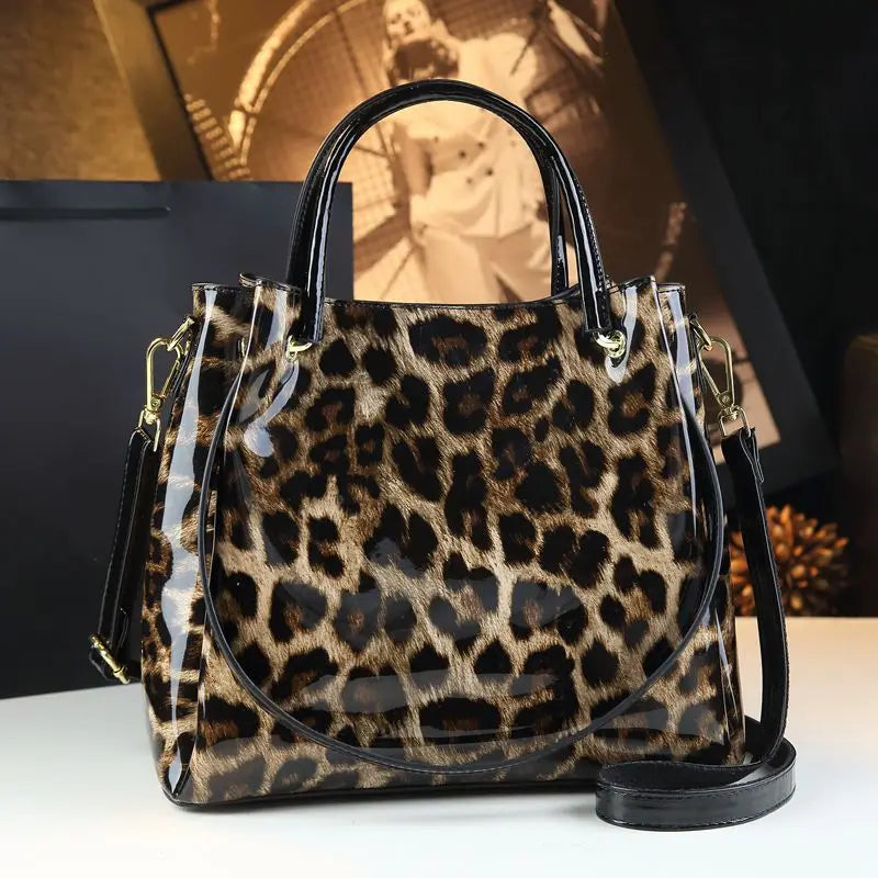 Genuine Leather Crocodile Print Bucket Bag