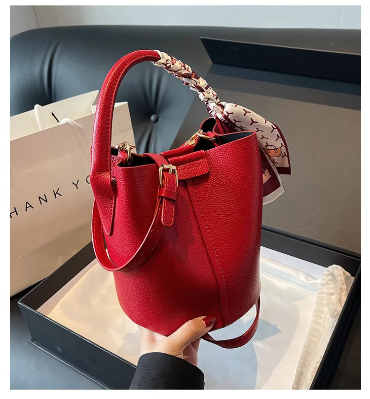 Crocodile Pattern Leather Handbag