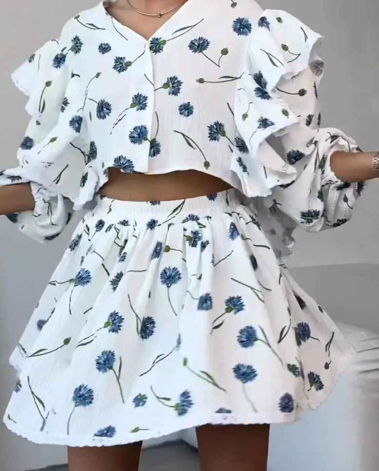 Ruffle Edge Long Sleeved Printed Shirt + Elastic Waist Short Skirt Set