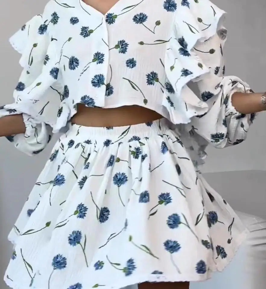 Ruffle Edge Long Sleeved Printed Shirt + Elastic Waist Short Skirt Set